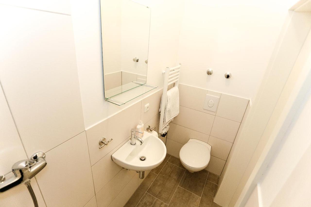 Studio Apartments Nahe Messe Нюрнберг Екстер'єр фото