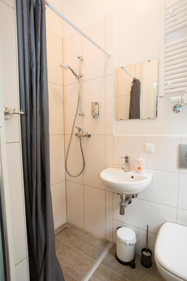 Studio Apartments Nahe Messe Нюрнберг Екстер'єр фото